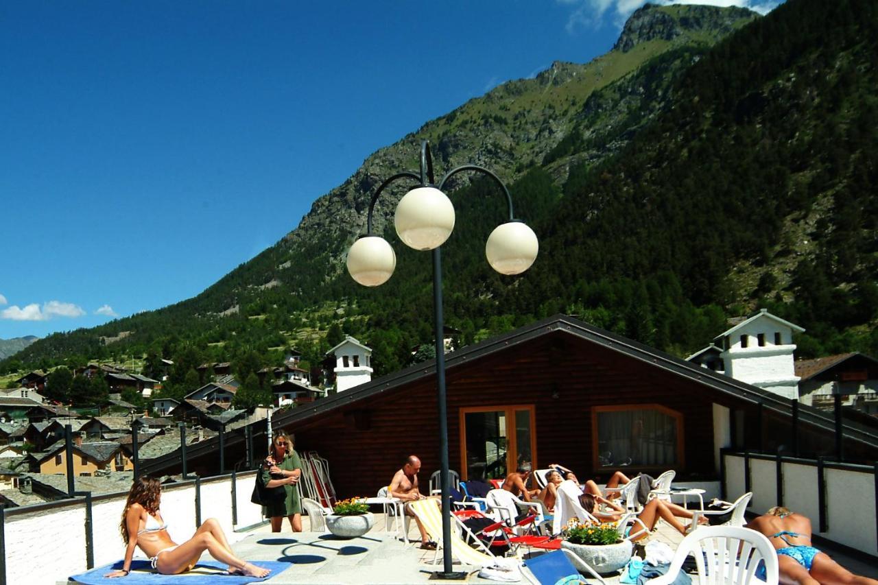 Hg Hotel Italia 布吕松 外观 照片