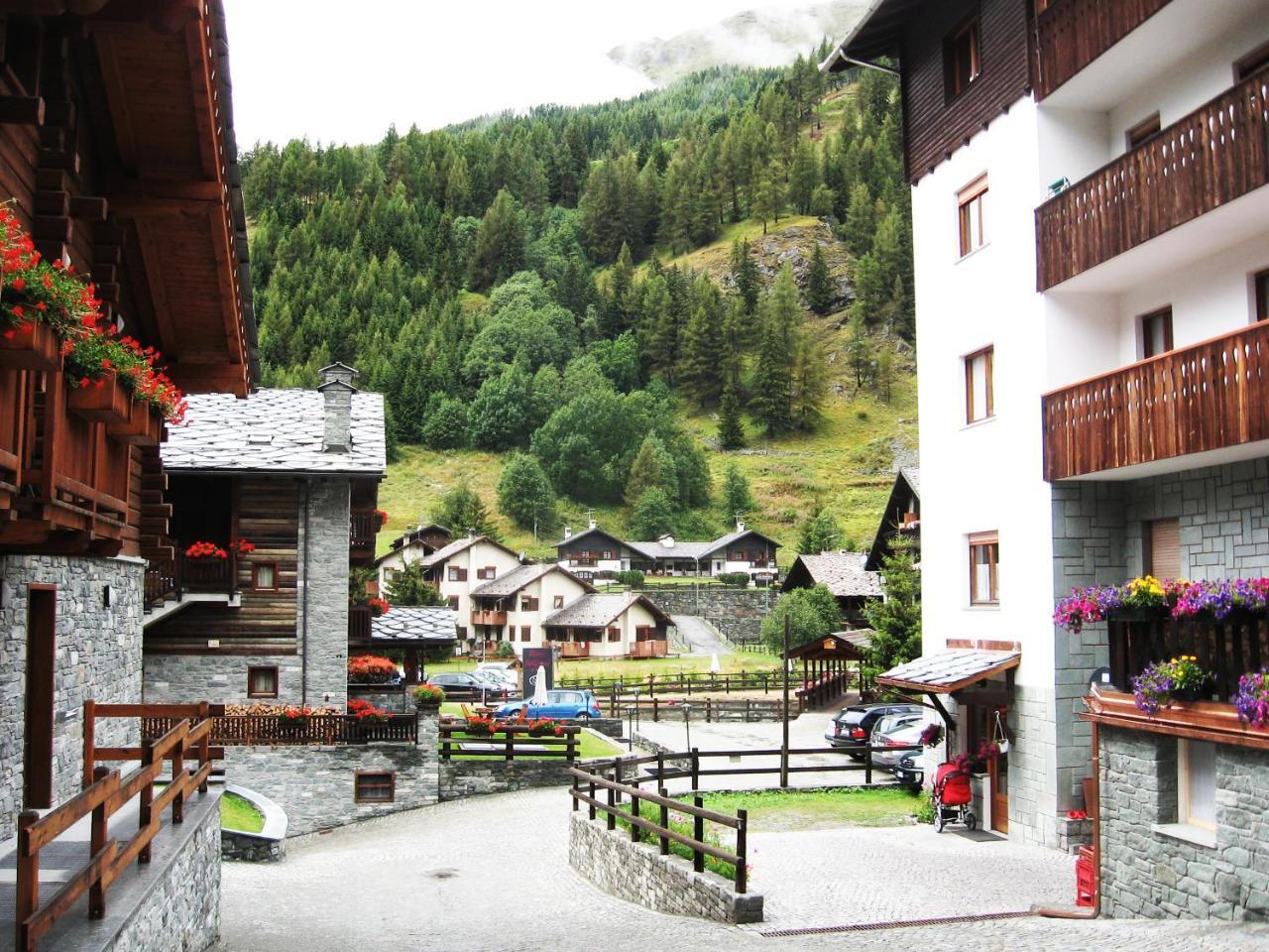 Hg Hotel Italia 布吕松 外观 照片